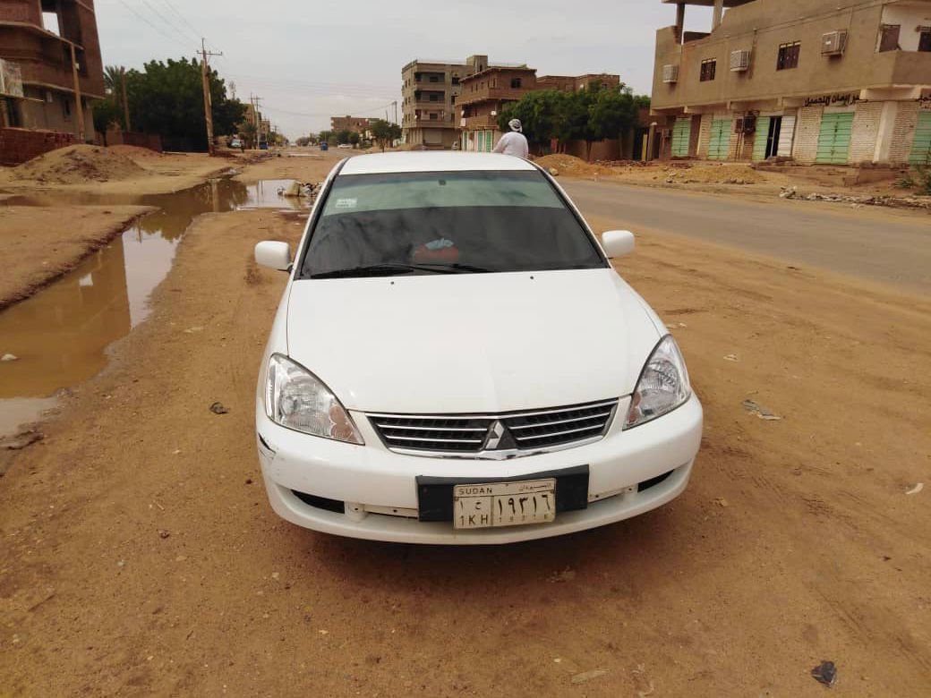 صورة السيارة