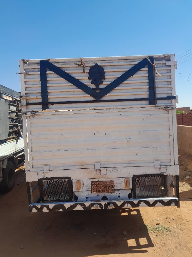 صورة السيارة
